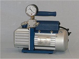 POMPA VUOTO MONOSTADIO 70 LT/MN 2 VIE